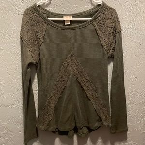 Mossimo long-sleeve army green top